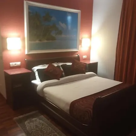 Otel Kerala 3*