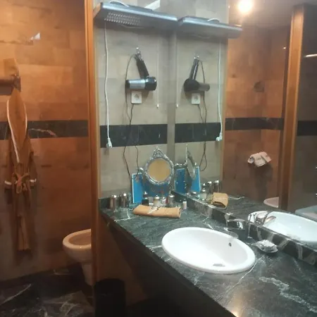 Kerala Otel
